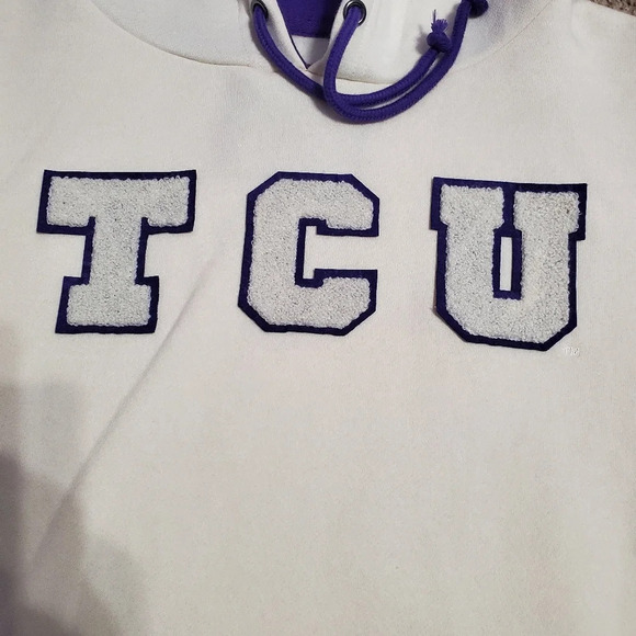 NWT Colosseum Women's TCU Horned Frogs Cropped Hooded Sweatshirt XL - Picture 3 of 8